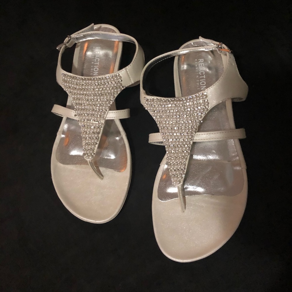 White Pearl girls sandals